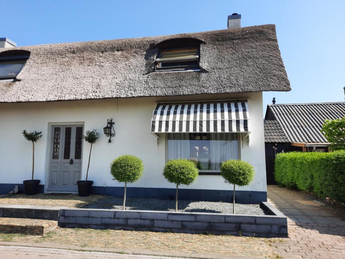 شقة Woensdrecht  في Anneke'S Bed En Botterhammeke المظهر الخارجي الصورة