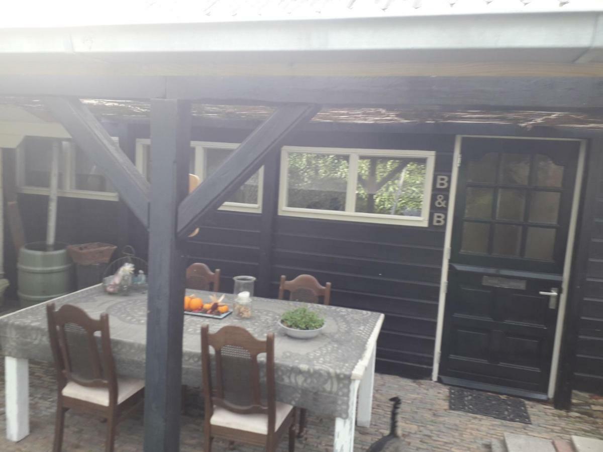 شقة Woensdrecht  في Anneke'S Bed En Botterhammeke المظهر الخارجي الصورة
